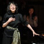 Mahler Chamber Orchestra: Mitsuko Uchida – Mozart Piano Concerto No. 17